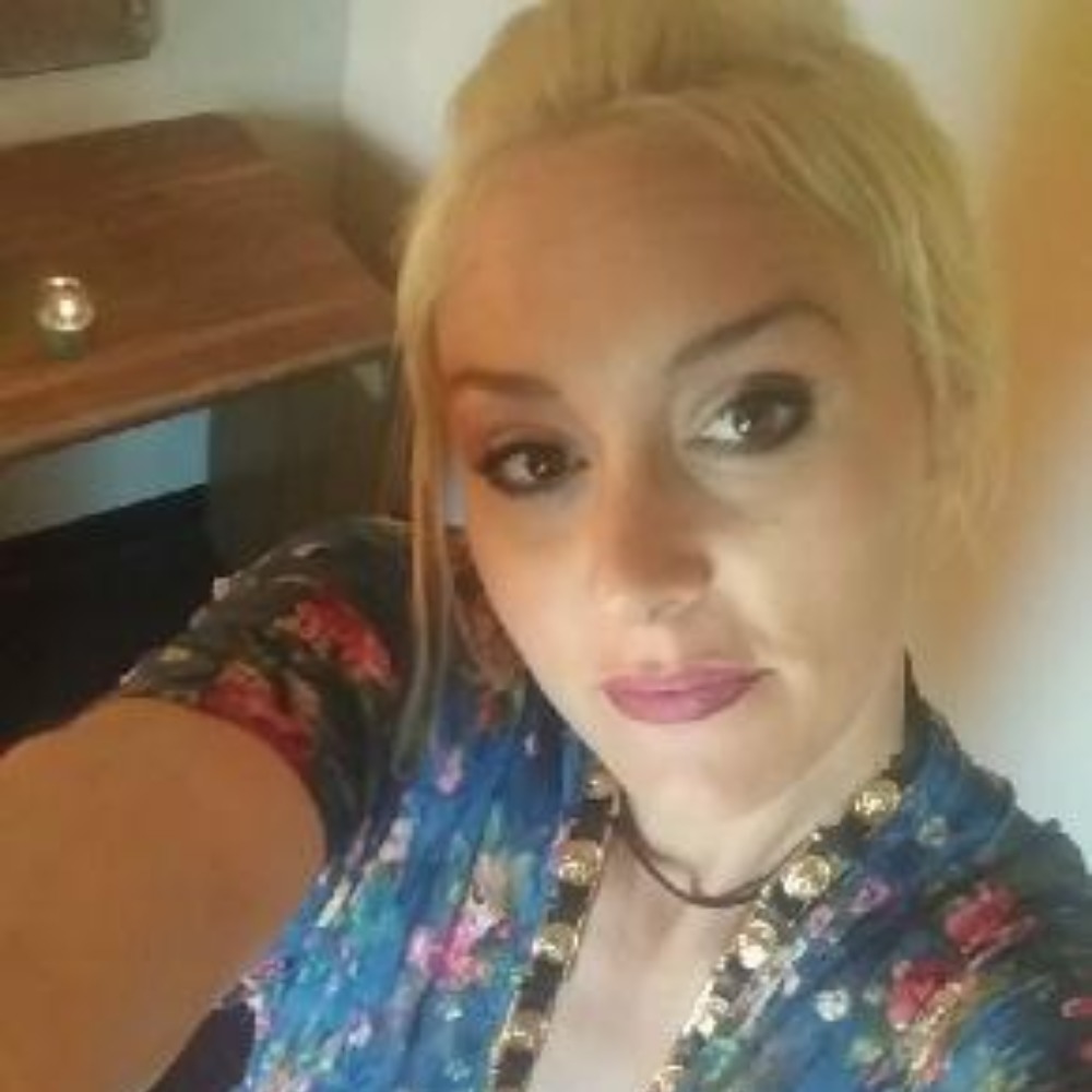 Meet your Posher, Petra